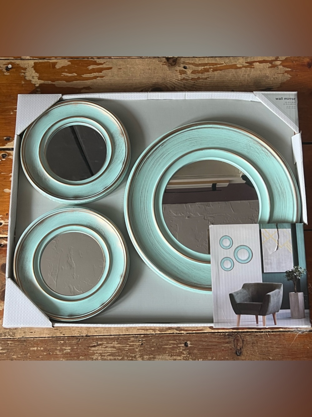 Three-Piece Round Wall Mirror Set in Aqua